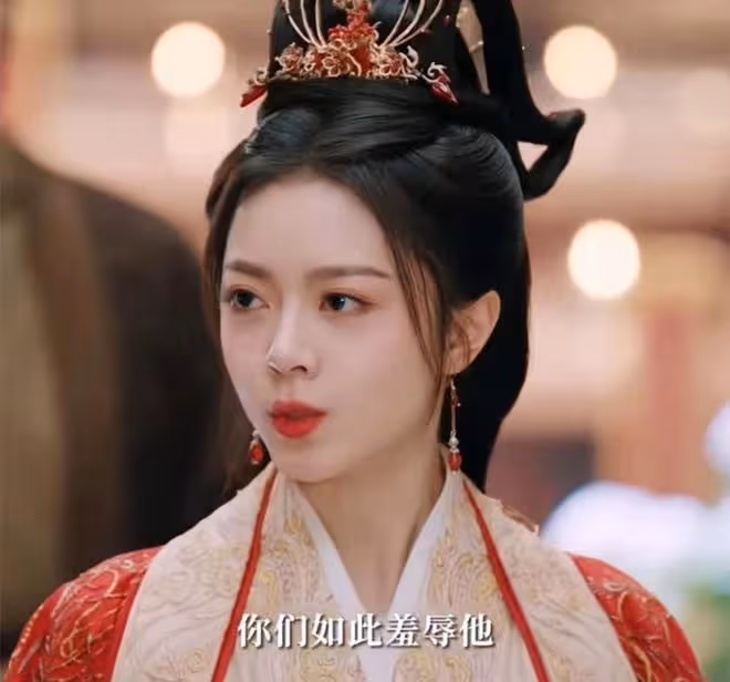 《度華年》直到安排秦真真假死,李蓉還不知,她毀掉了李川