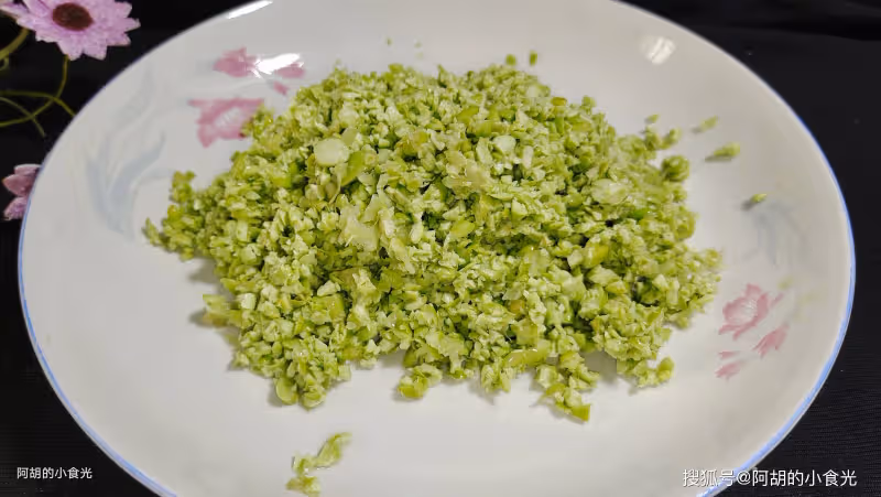 夏天包餃子,這個餡是首選!這才叫「夏日第一鮮」,時令蔬菜、鮮過韭菜
