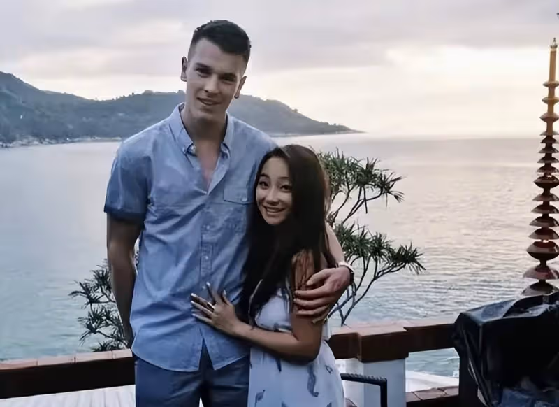 恭喜！梁家輝宣布女兒懷孕多月臨盆在即，將如願升級做外公