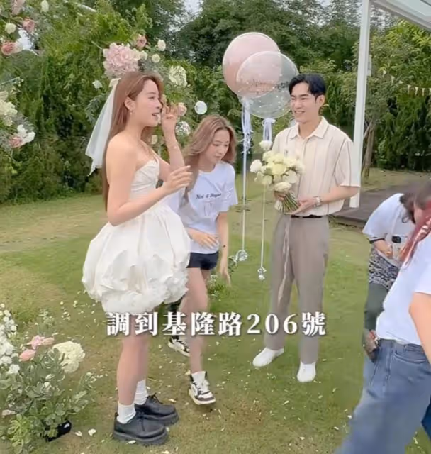 歐陽妮妮被求婚，妹妹歐陽娜娜因為愛吃泄露驚喜，場面搞笑又浪漫