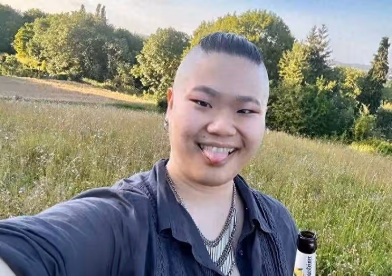 畢福劍女兒近照引熱議!剪朋克頭穿緊身褲,身材肥胖越來像男生!