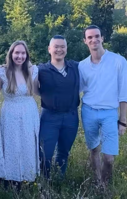 畢福劍女兒近照引熱議!剪朋克頭穿緊身褲,身材肥胖越來像男生!