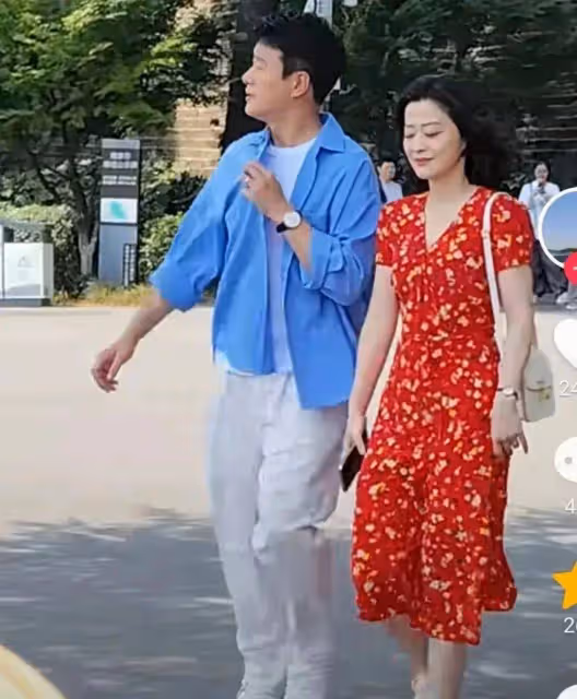 50歲梅婷為佟大為豁出去了,穿紅裙白嫩少女,真沒年紀差!