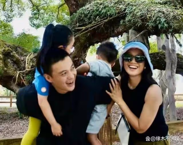 朱丹周一圍帶6歲女兒面試小學!面試內容曝光,被質疑不會選學校