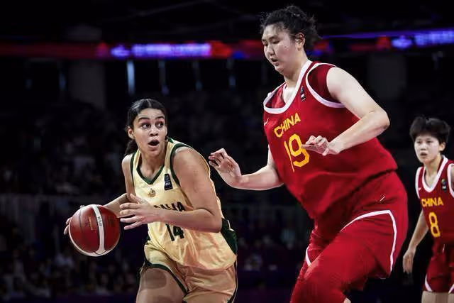 2米23女姚明加冕MVP，砍42分仍輸決賽 賽後淚流不止