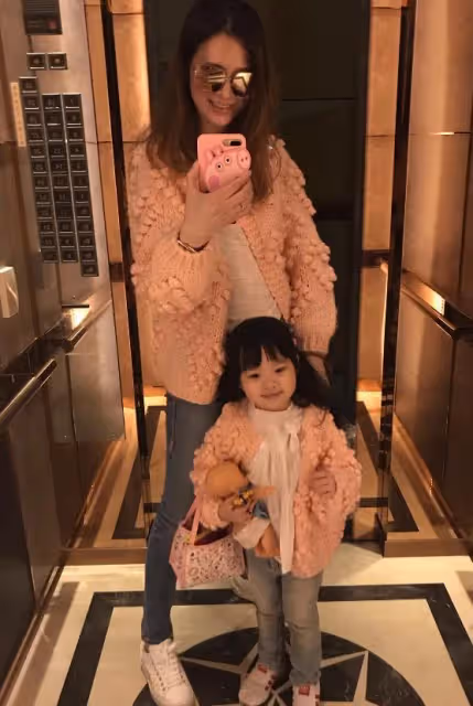 劉真的女兒8歲了,跟舅舅和外婆一起生活,辛龍陪她學習和成長