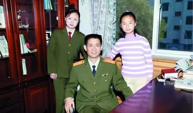 聶海勝妻子：在丈夫上太空前提離婚，保密生活隱藏了多少辛酸