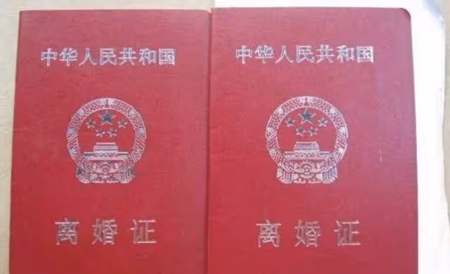 55歲建築工人有2情婦,女房東和女包工頭,二人爭風吃醋都喪命