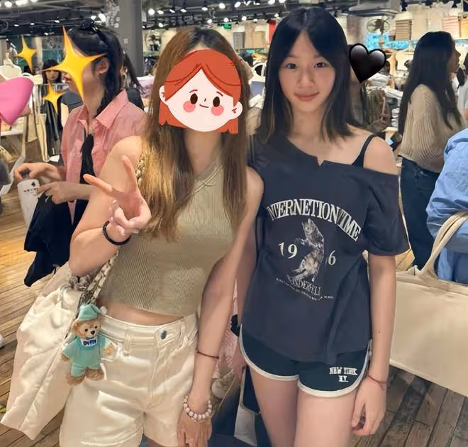 甜馨和吳尊女兒互夸,小姐妹互動,13歲的neinei高挑又漂亮