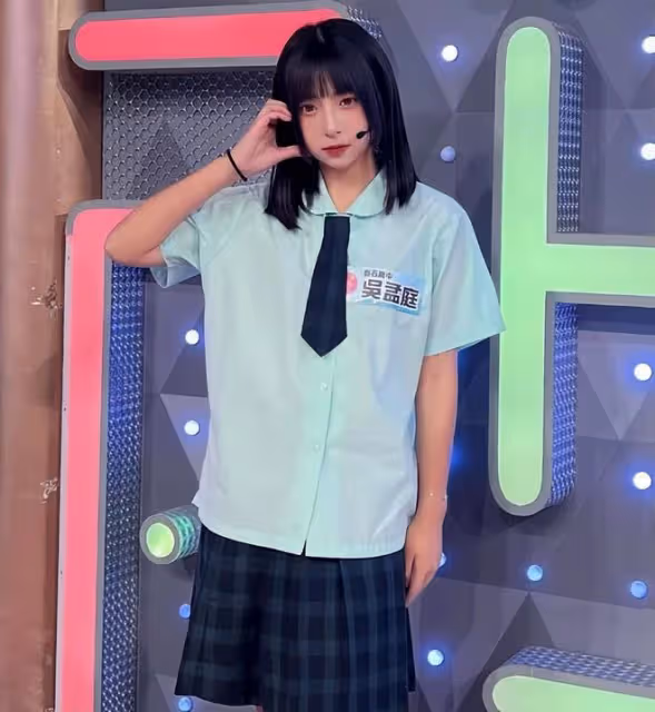 17歲童星騎車被撞離世,事故現場曝光,上個月剛剛高中畢業
