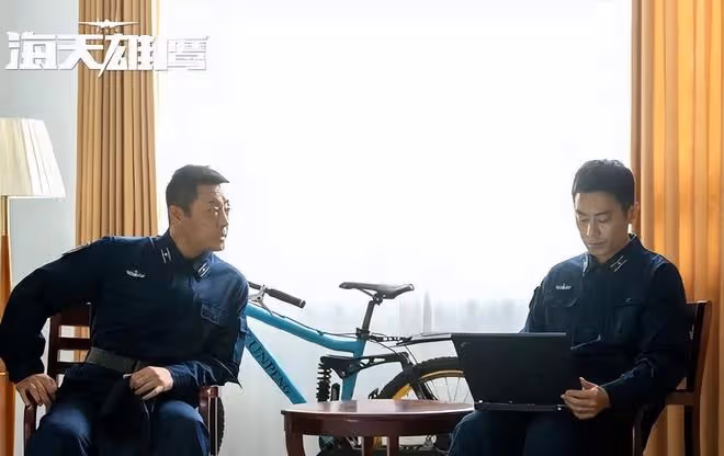 《海天雄鷹》大結局:看到最後,終於明白優秀的他為何從不被重視