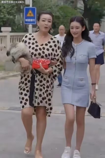 汪小菲生日願望讓人臉紅心跳，馬曉梅害羞甜笑，大S輸得徹底