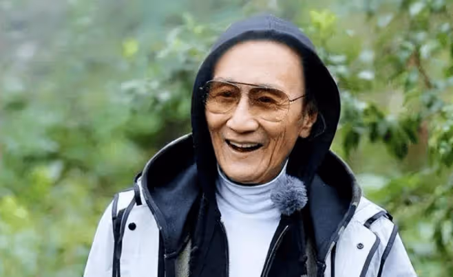 謝賢8個字揭驚天揭秘:張柏芝三胎與謝家的糾葛,王菲的不安?
