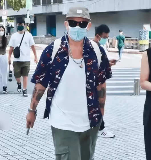 小S疑言論有失,火上澆油!具俊曄一改從前頻繁回韓,大s很被動