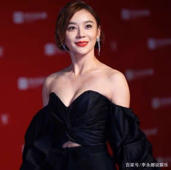 因長相漂亮,被老師力勸做演員,現在卻因長相太過完美而火不起來