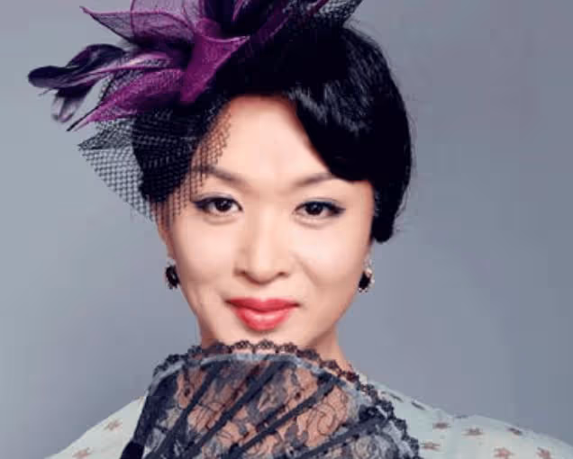 金星第一任妻子長相貌美如花,離婚時還懷著孕,如今過得怎樣了?