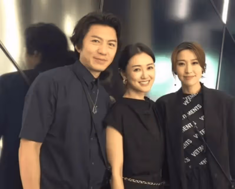 TVB高層樂易玲65歲生日宴星光熠熠!大批藝人道賀,佘詩曼成焦點