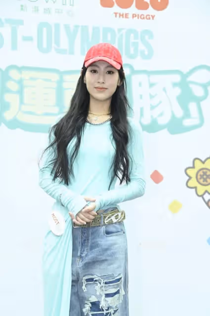 TVB小花傳因不續約遭雪藏,現身活動未見TVB派員採訪,預告繼續消失