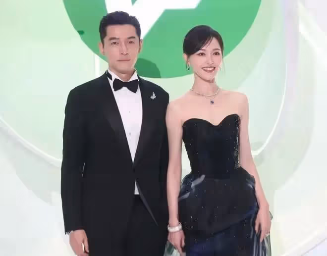白玉蘭這一夜,40歲唐嫣輸給周迅,卻讓大家看到了內娛的現實