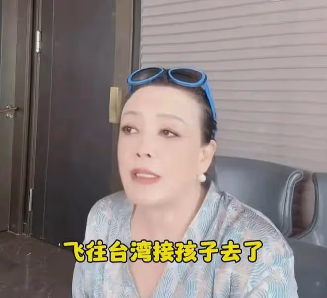 大S又得逞！張蘭總算可以和孩子們見面，但不能在北京，太心酸！