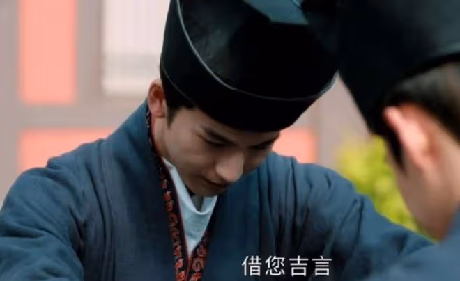 度年華容卿是重生嗎?蘇老二醉了,輕輕的碎了
