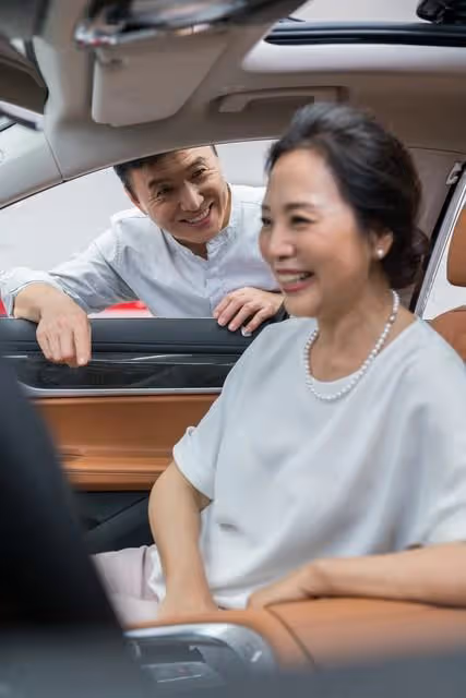 兒媳:你們退休了,我父母有病接來你們伺候,婆婆:我們旅遊去的