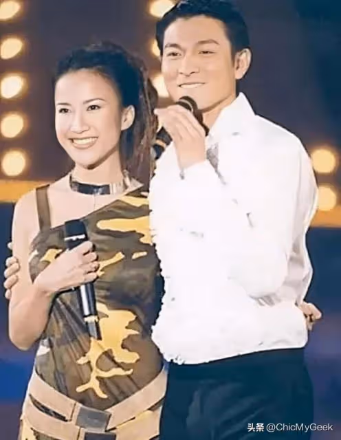 李玟出道30周年,回顧天后故事:曾自曝初戀劉德華!