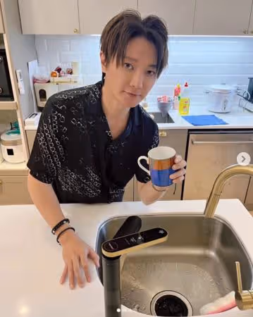 阿沁減肥「還是能喝星巴克」菜單曝光！狂鏟20kg 超狂對比照被PO網
