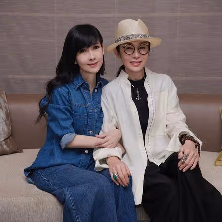 《與龍共舞》張敏近照曝光!隔30年重逢周慧敏 她驚:以為只是說說