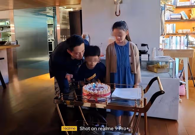 汪小菲倆兒女近照曝光,小玥兒長成翻版大S,希箖瘦高帥氣像爸爸