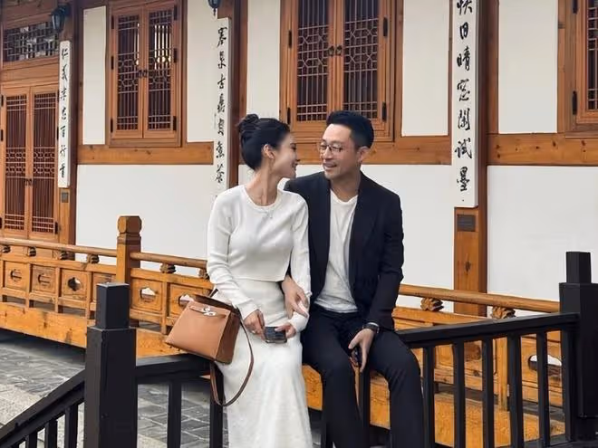 汪小菲倆兒女近照曝光,小玥兒長成翻版大S,希箖瘦高帥氣像爸爸