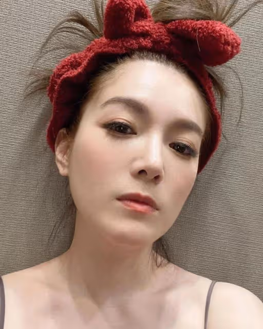 前TVB傳婚變女星大曬靚照,被老公罕見點贊!體重曾達170磅被嘲笑