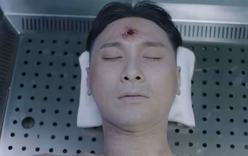 TVB男星黃子恆人氣高漲,因醜聞淪為男N號,多次在劇中「領盒飯」
