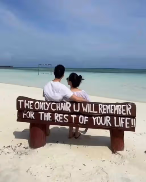 婚後首次夫妻檔接商演!TVB學霸港姐公開埋怨機師老公:造人時間不配合