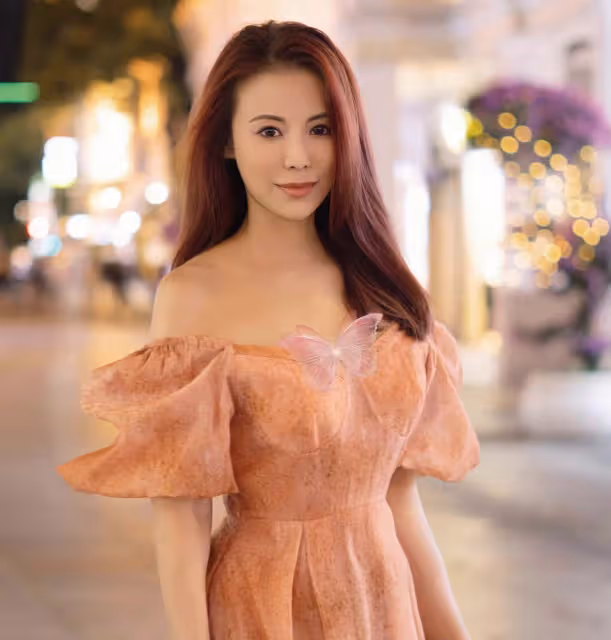 香港女星陳雅倫突然向舊愛表白,分手24年念念不忘,被曝舊情復燃