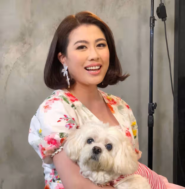 47歲香港女星陳彥行被曝秘密生女,自稱單身多年,孩子父親成謎