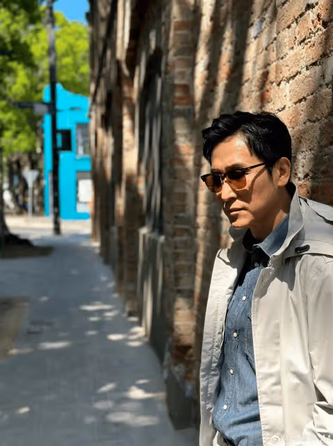 TVB視帝馬德鐘太自律!生日吃減脂餐,56歲皮膚緊緻近乎零毛孔
