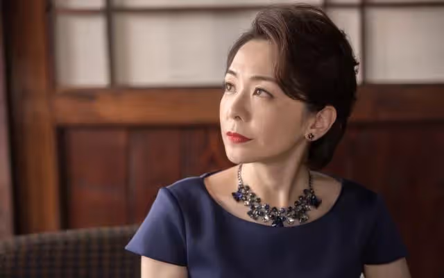 當年分家「大伯母耍手段」佔我家的便宜…媽媽發現後氣炸了「從此我們家和大伯家斷交整整20年」！ 今年元宵節大伯摔倒「我媽聽到後抬頭一句話」我傻住了