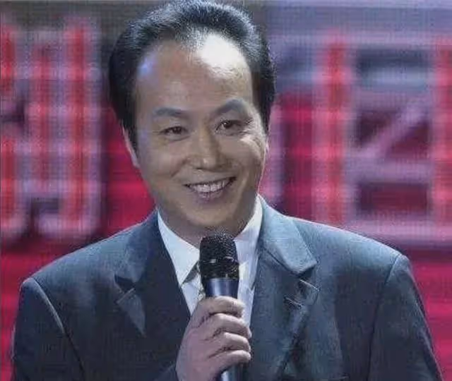 羅京去世15年,曾經哭到暈厥的妻子改嫁富商,母親至今不知死訊