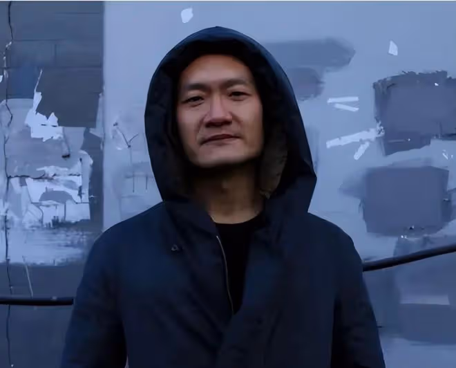 柏寒病逝12年了，臨終將兒子託付給海清，如今海清的堅持令人淚目