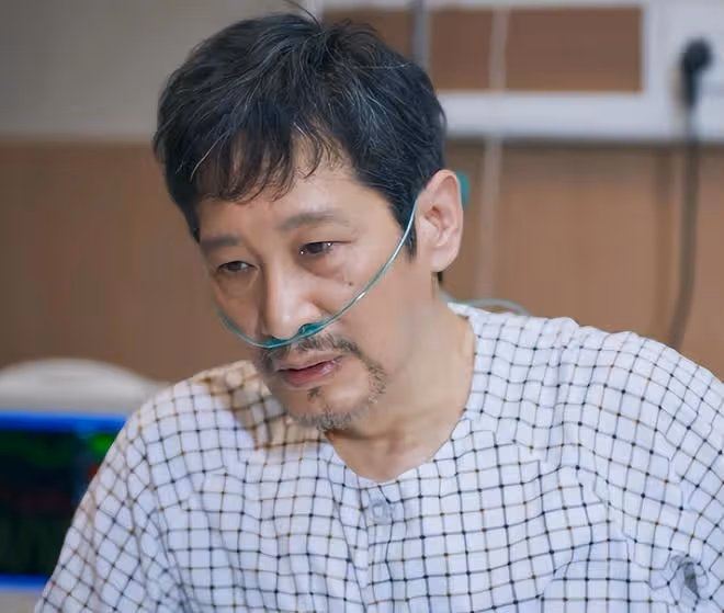 央八打出《沸騰的群山》,僅播2集收視率第一,選角非常成功