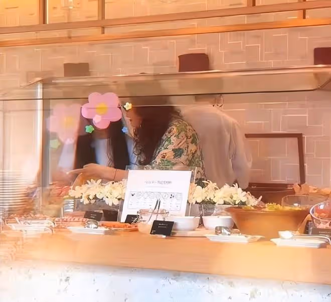 小玥兒再曝正臉照:眼神像媽媽大S,臉型更像父親汪小菲