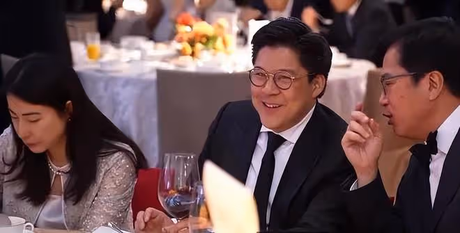 港樂50周年晚宴:郭晶晶霍啟剛夫婦出席,何超盈博士也在現場