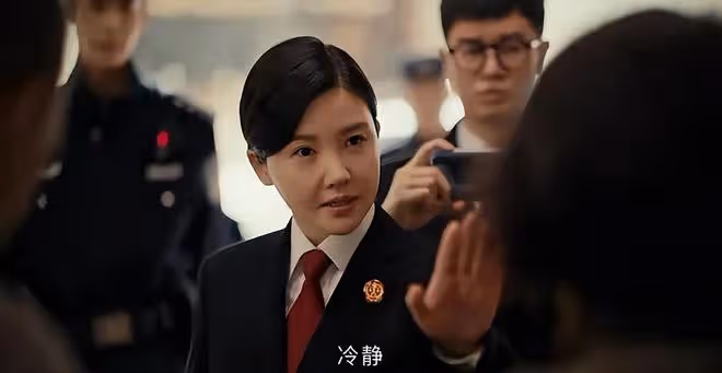 《執行法官》!楚雲是如何當上執行二庭庭長的,太出戲了吧?