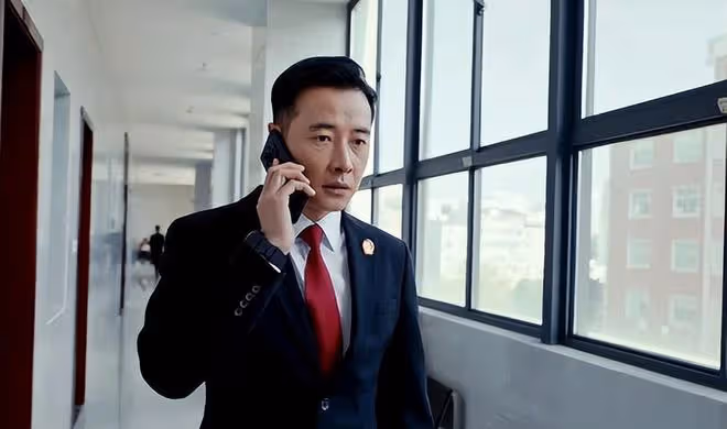 央視新劇《執行法官》開播!看完4集,我要說:涉案劇就該這麼拍