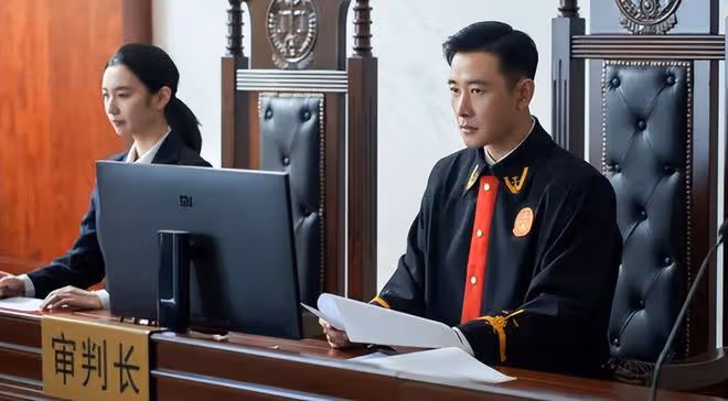 央視新劇《執行法官》開播!看完4集,我要說:涉案劇就該這麼拍