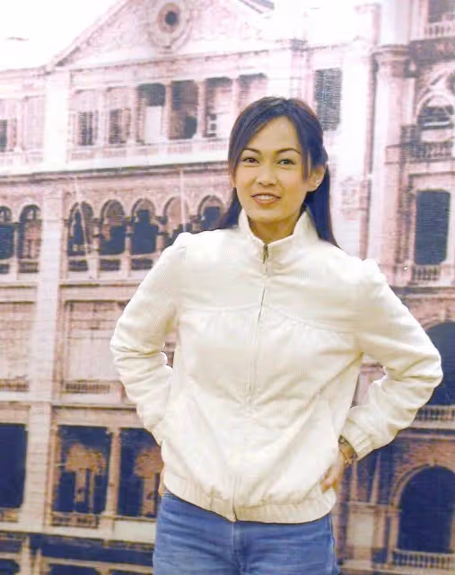 曾是TVB「五美」之一，未婚生子獨自養大孩子，曾患罕見疾病，如今成游泳健將