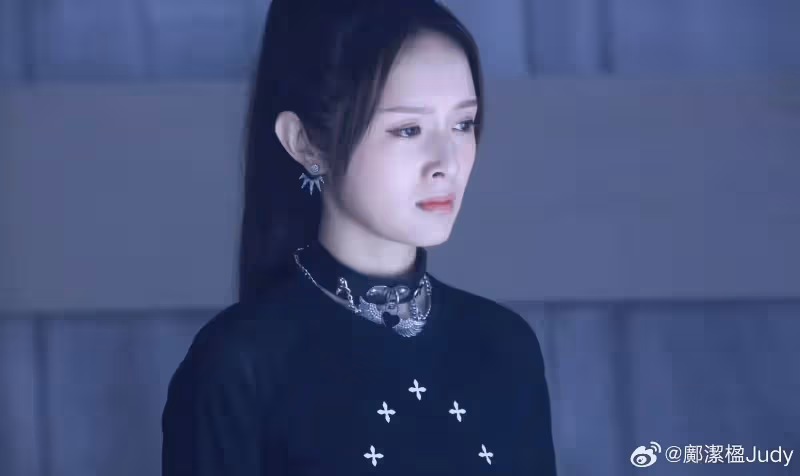 TVB甜美小花鄺潔楹罕曬性感照!新劇台灣取景,自曝期待熒幕初吻