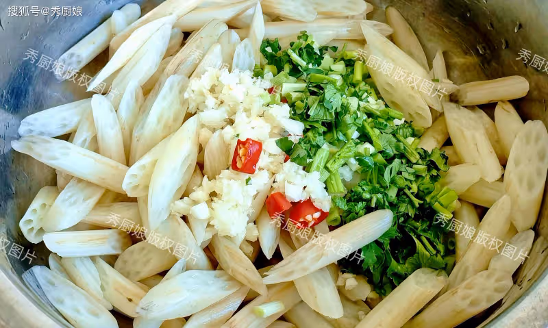 夏天,這菜使勁吃,一清熱下火、二潤腸、三減肥瘦身,鮮嫩營養高