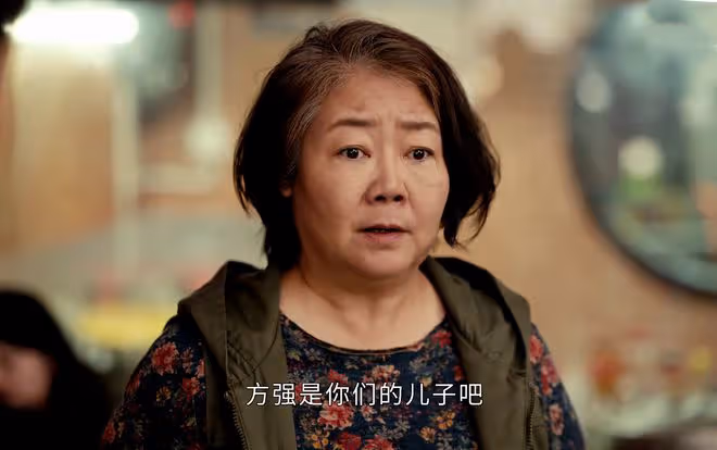 《執行法官》楚雲能力不高,卻做庭長,齊麟卻不行?看她父親身份